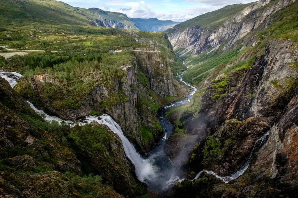 https://economia.wiki/paises/por-que-noruega-es-el-pais-con-mayor-indice-de-desarrollo-humano/